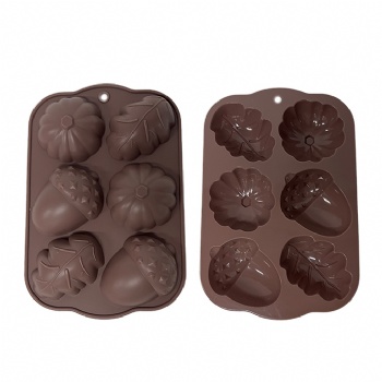 Chocolate Mold, Pinecorn