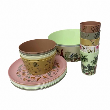 Kids dinnerware set